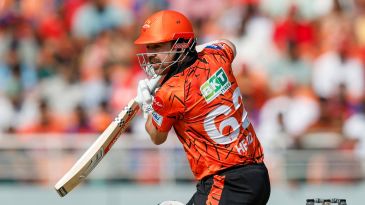 [CRK] CSK ভিন্নভাবে শুরু, মুকেশ চৌধুরী ও ম্যাথিউ শোর্টের প্রবেশ | IPL 2026 হায়দ্রাবাদ ম্যাচ