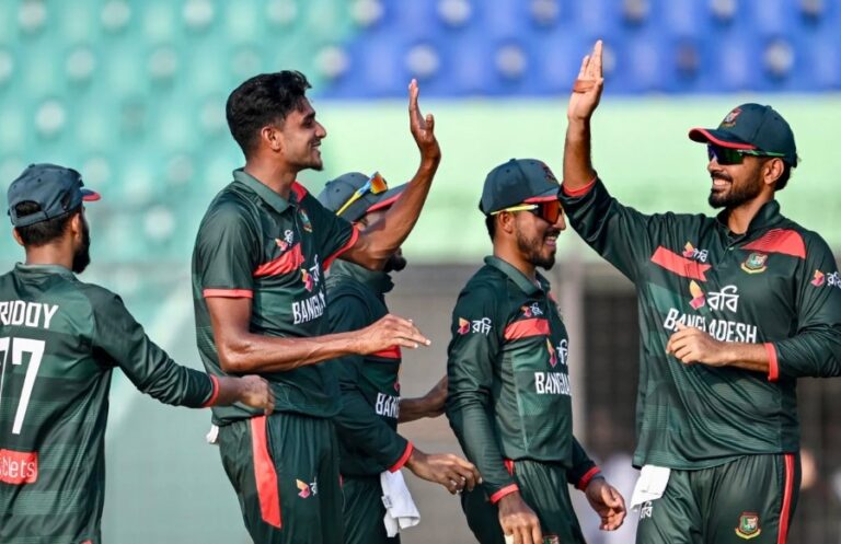 [CRK] নাহিদ রানাকে ঘিরে টাসকিন আহমেদের প্রশংসা: “তিনি বাংলাদেশের জন্য এক বিরাট সম্পদ”
