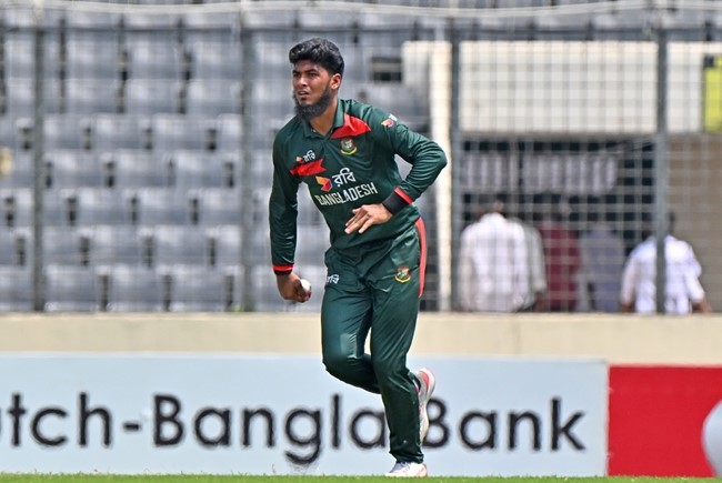 [CRK] রিশাদের মানসিক শক্তি বাড়ানোই লক্ষ্য: মুশতাক আহমেদ