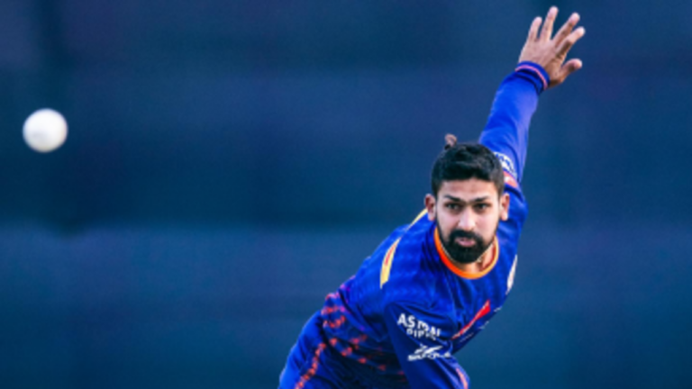 IPL এল ক্লাসিকো: মুম্বাই ইন্ডিয়ান্সের ব্যাটিং সিদ্ধান্ত, চেন্নাইয়ে রামকৃষ্ণ ঘোষের অভিষেক